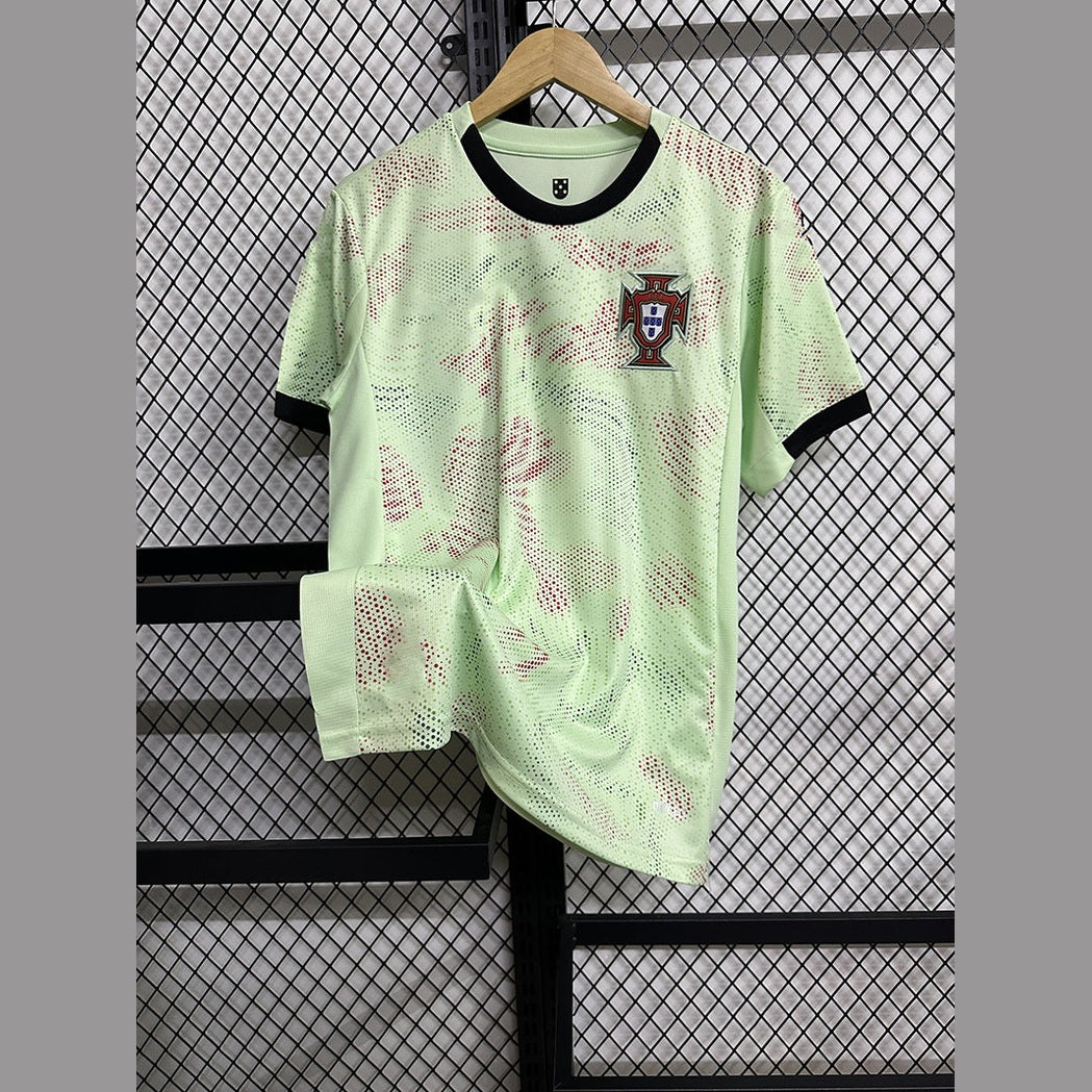 25-26 Portugal away 2