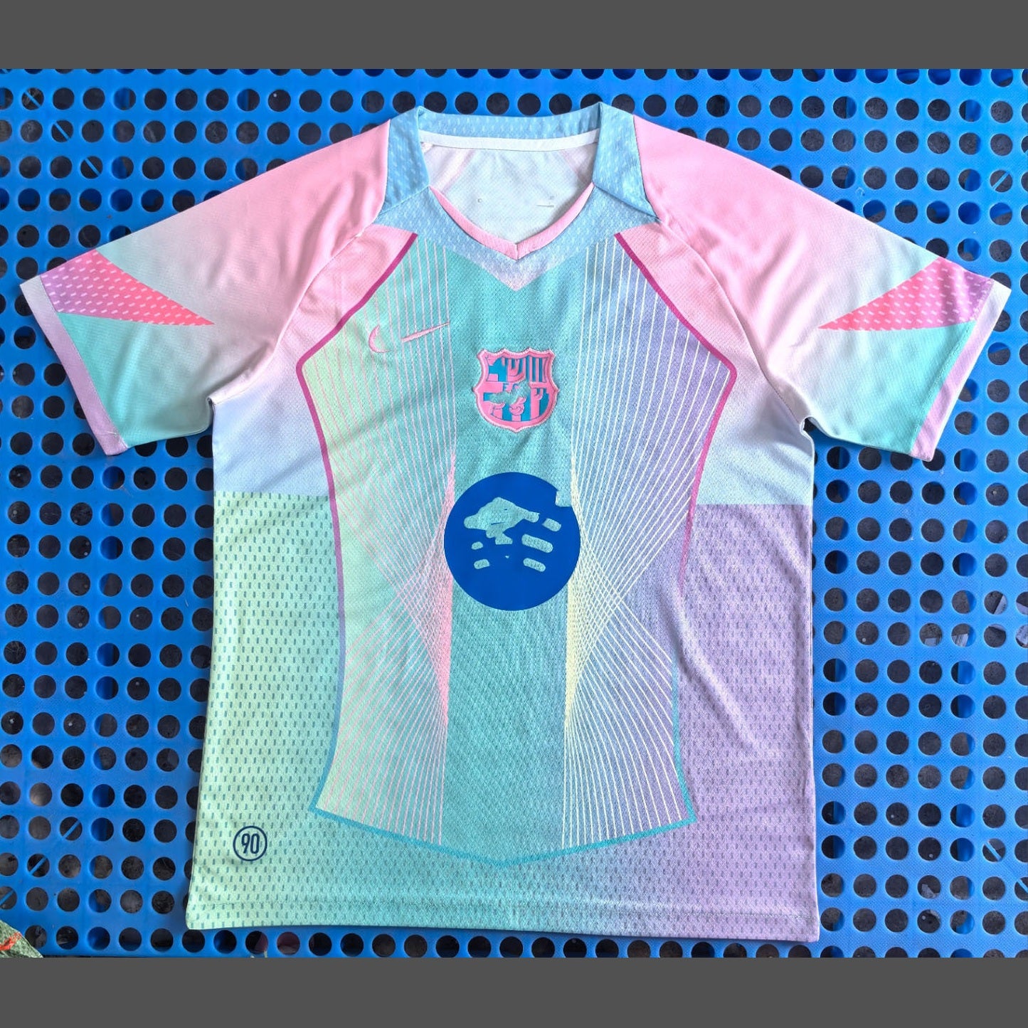 25-26 Barcelona Concept Edition